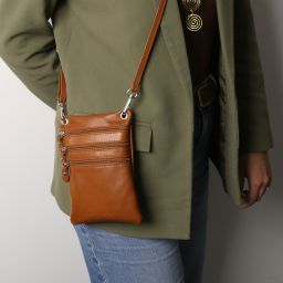 TL Bag Sac Bandoulière en Cuir Souple Rouge TL142432