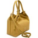 Diade Bolso Shopping en Piel Suave Amarillo TL142587